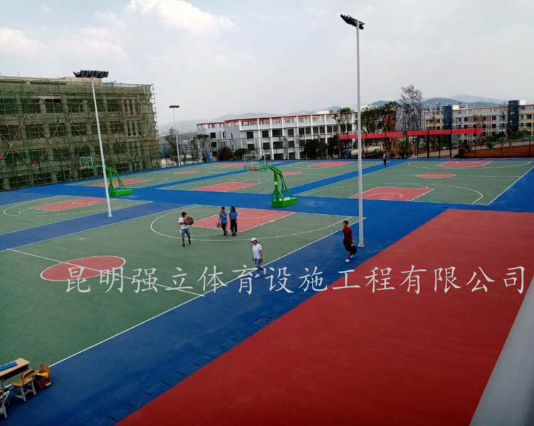 云南輕工業學院新校區建設二期球場工程